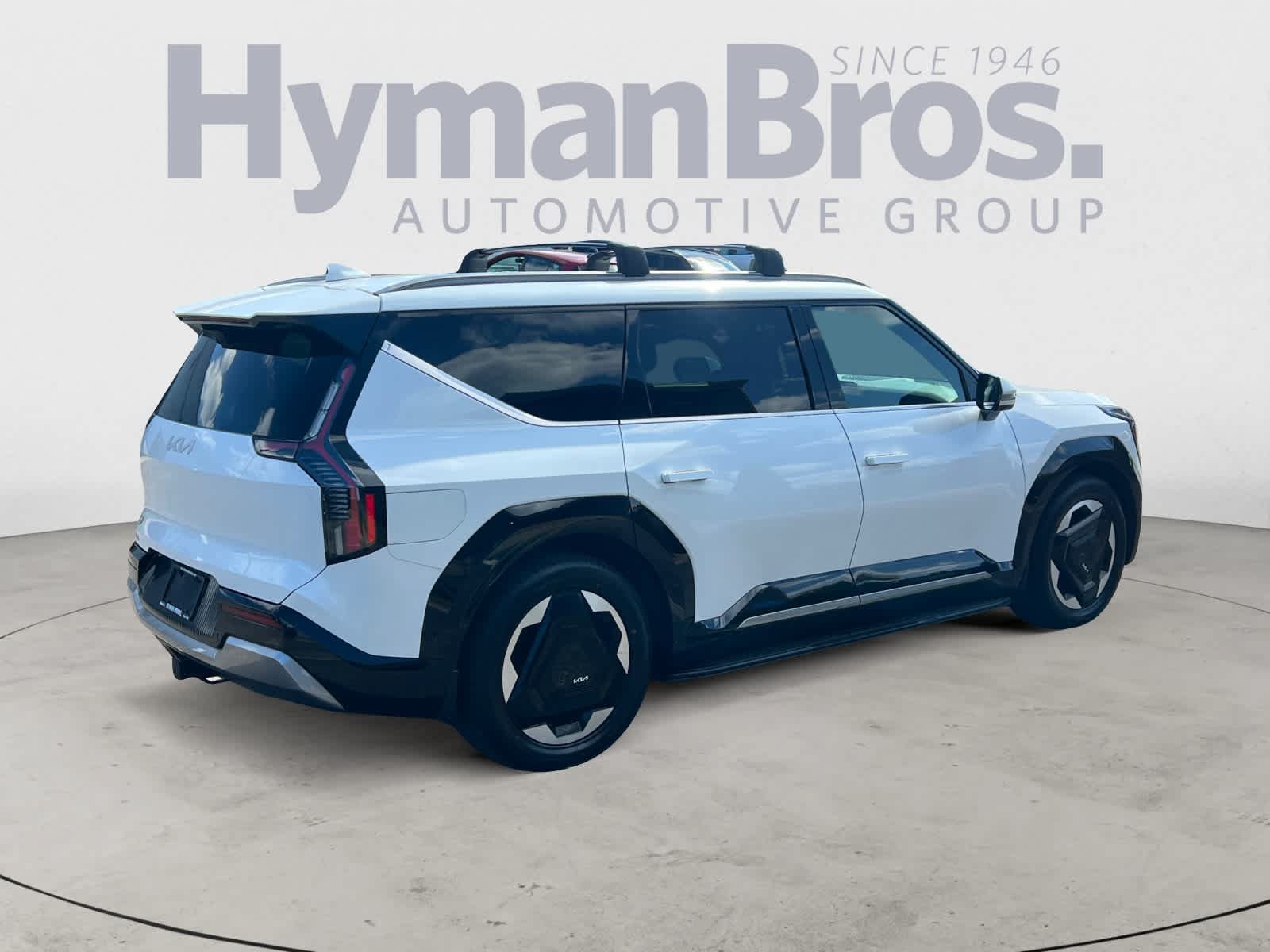 Certified 2024 Kia EV9 Land AWD/4WD image 3