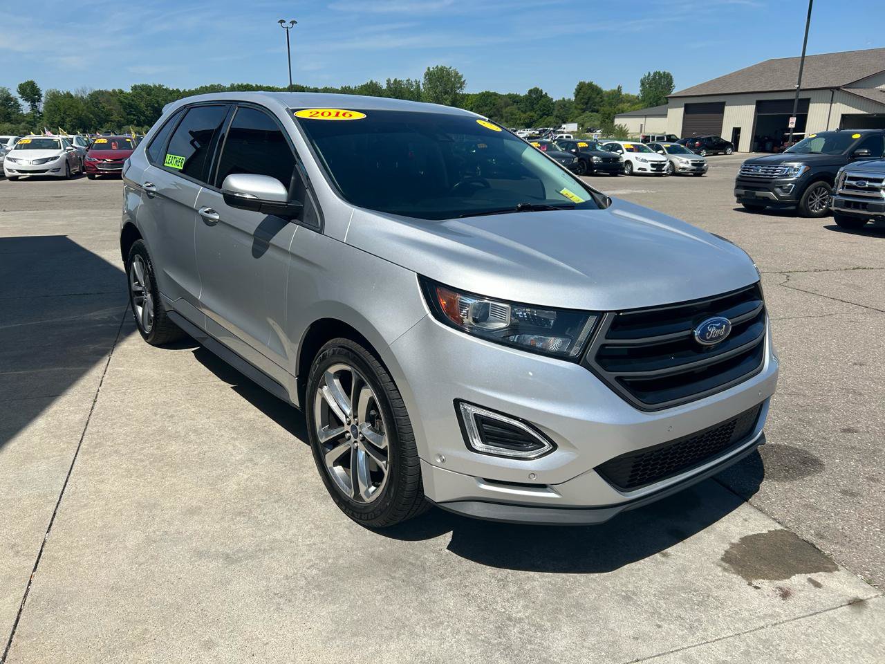 Used 2016 Ford Edge Sport w/ Equipment Group 401A AWD/4WD image 3
