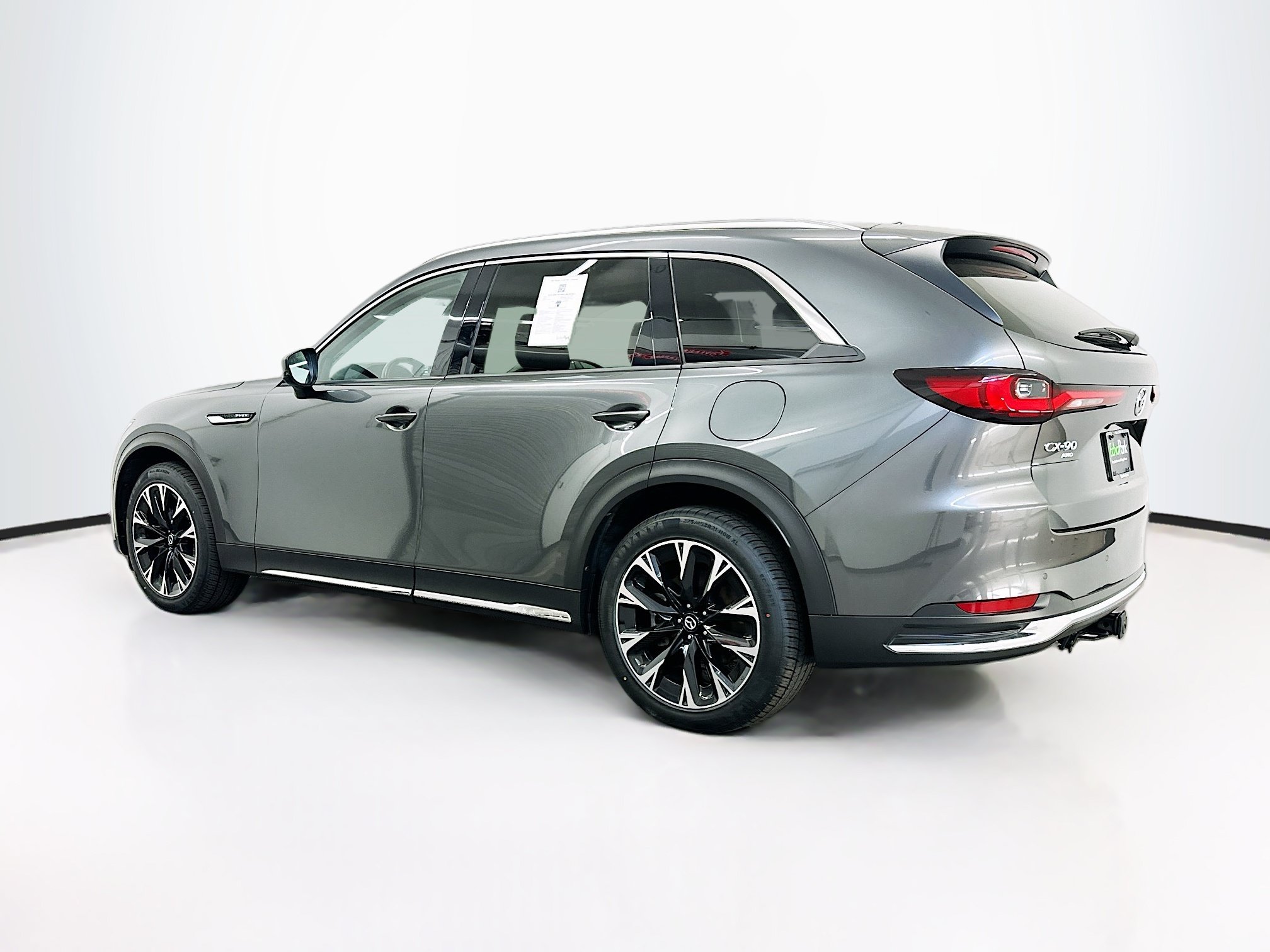 Used 2024 MAZDA CX-90 Plug-In Hybrid w/ Premium Pkg AWD/4WD image 5