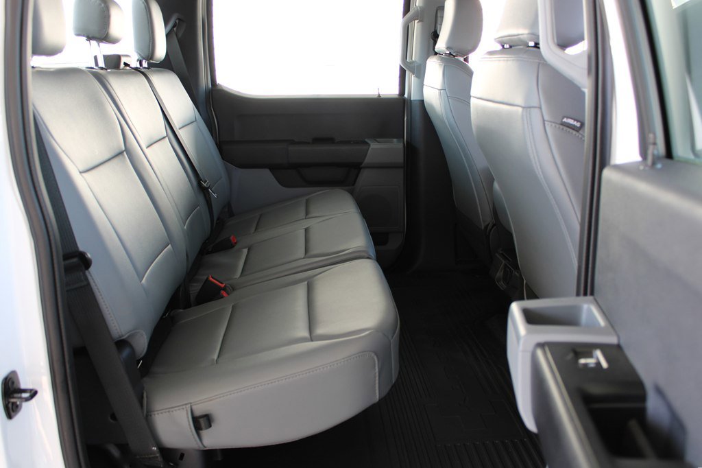 Used 2024 Ford F250 XL w/ XL Chrome Package image 19