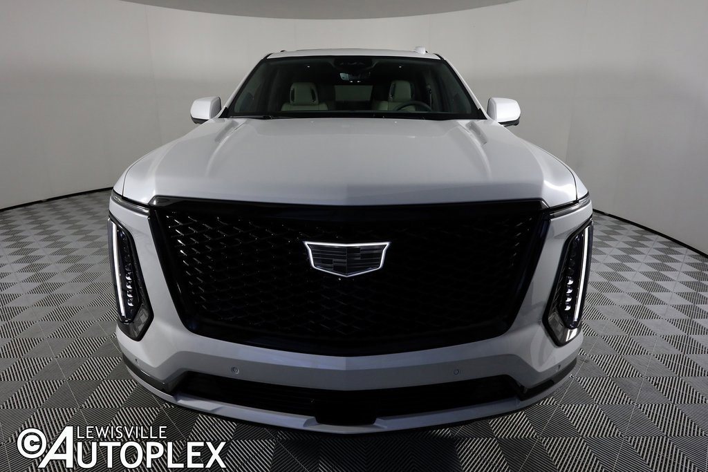 Used 2025 Cadillac Escalade Sport Platinum w/ LPO, ONYX Package image 2