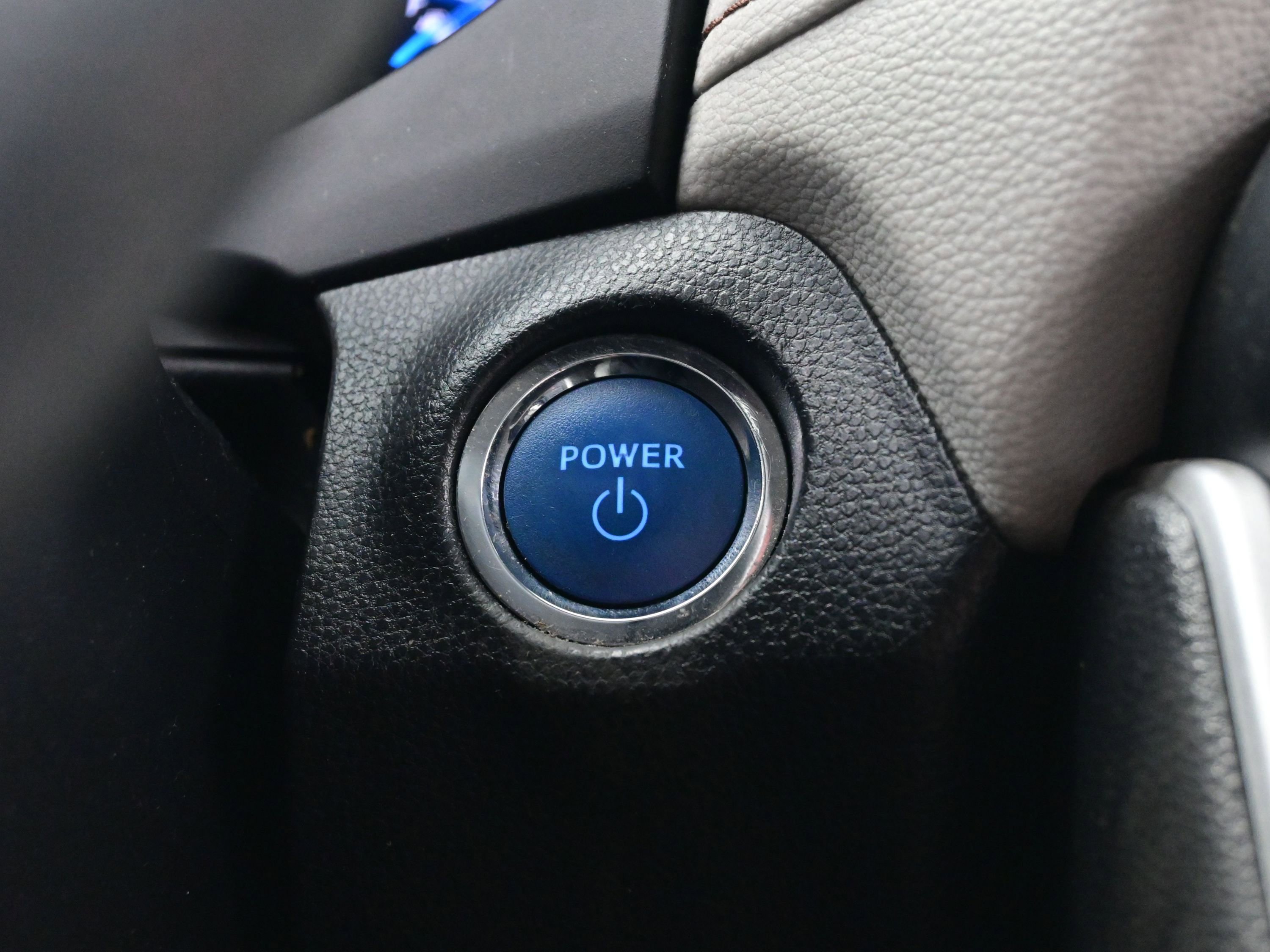 Used 2021 Toyota RAV4 Limited w/ Limited Grade Weather Package image 23