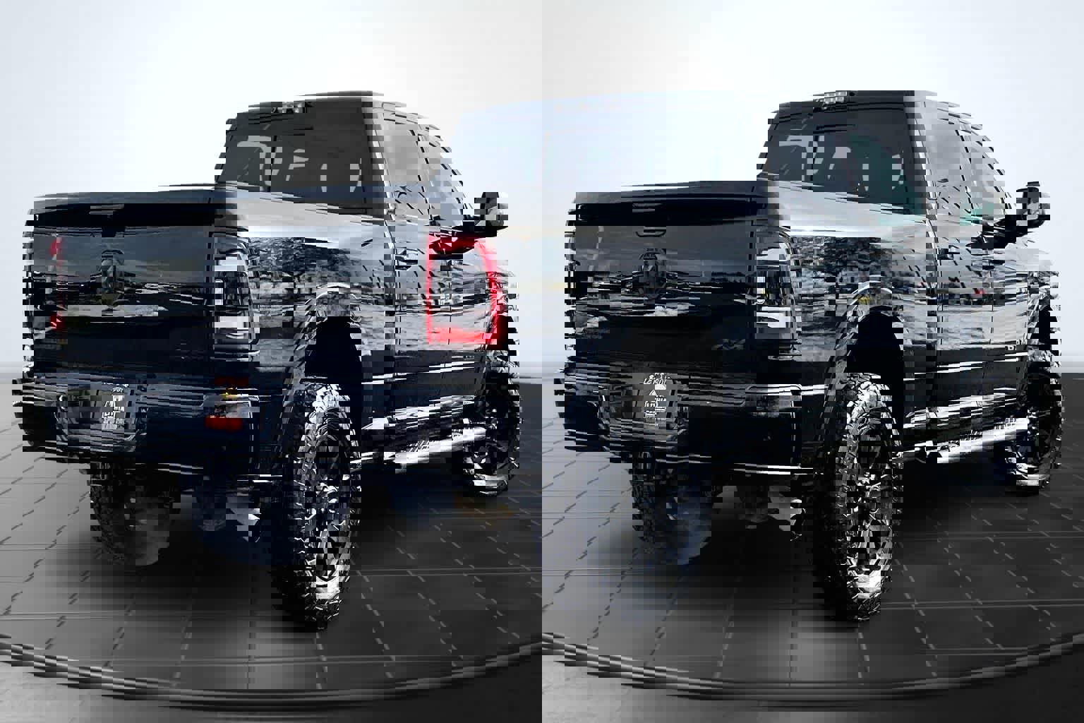 Used 2020 RAM 3500 Laramie image 23