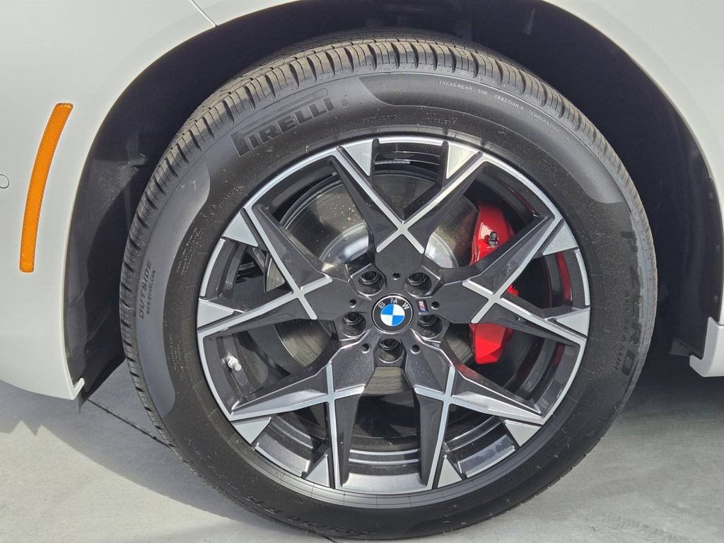 Certified 2026 BMW X3 xDrive30i w/ M Sport Package AWD/4WD image 6