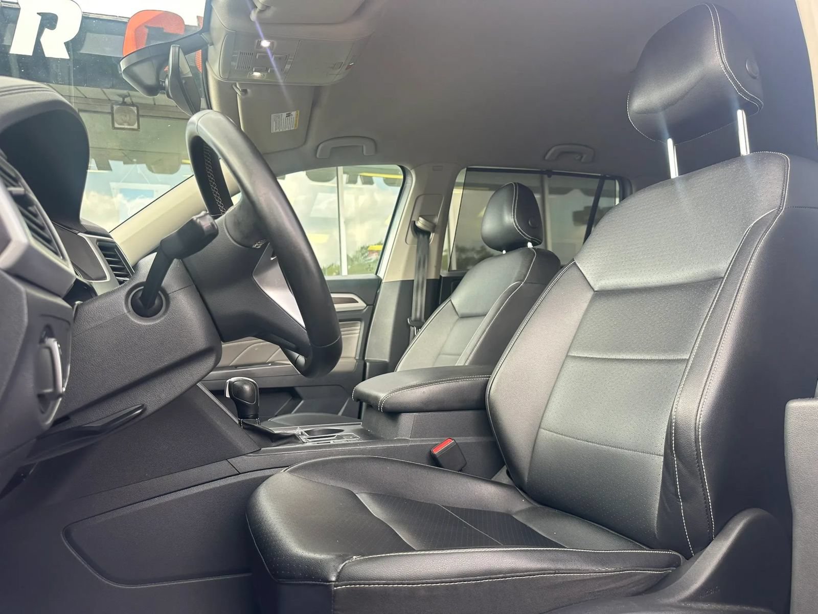 Used 2021 Volkswagen Atlas SE FWD image 10