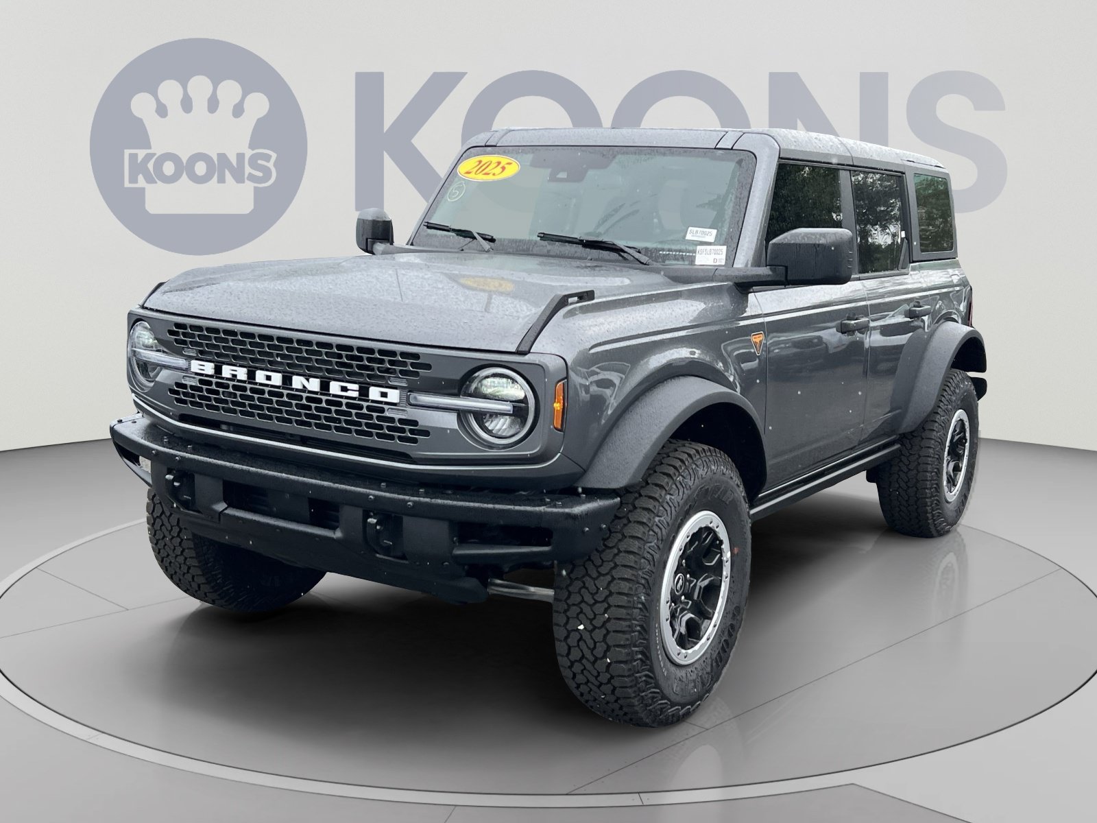 New 2025 Ford Bronco Badlands w/ Sasquatch Package