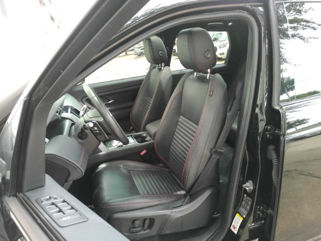 Used 2023 Land Rover Discovery Sport S R-Dynamic AWD/4WD image 6