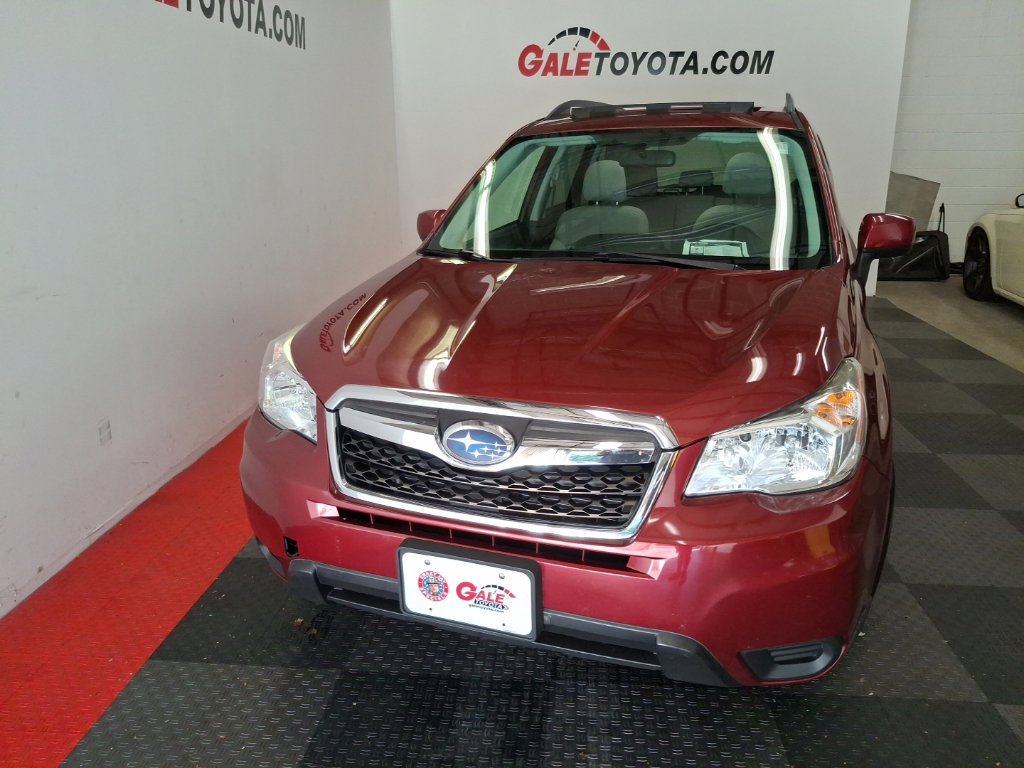 Used 2016 Subaru Forester 2.5i Premium w/ All-Weather Package AWD/4WD image 3