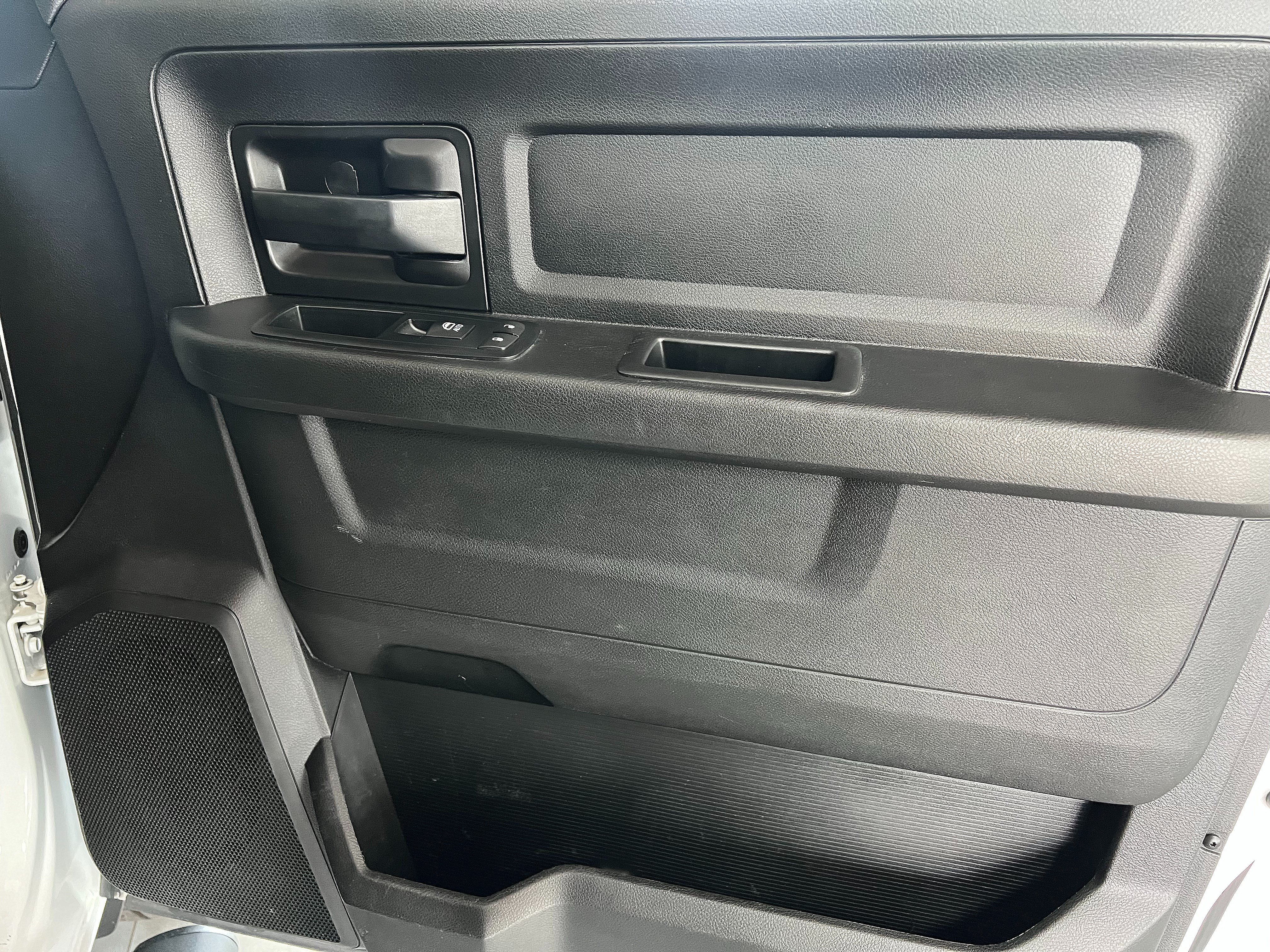 Used 2020 RAM 2500 Tradesman RWD image 26