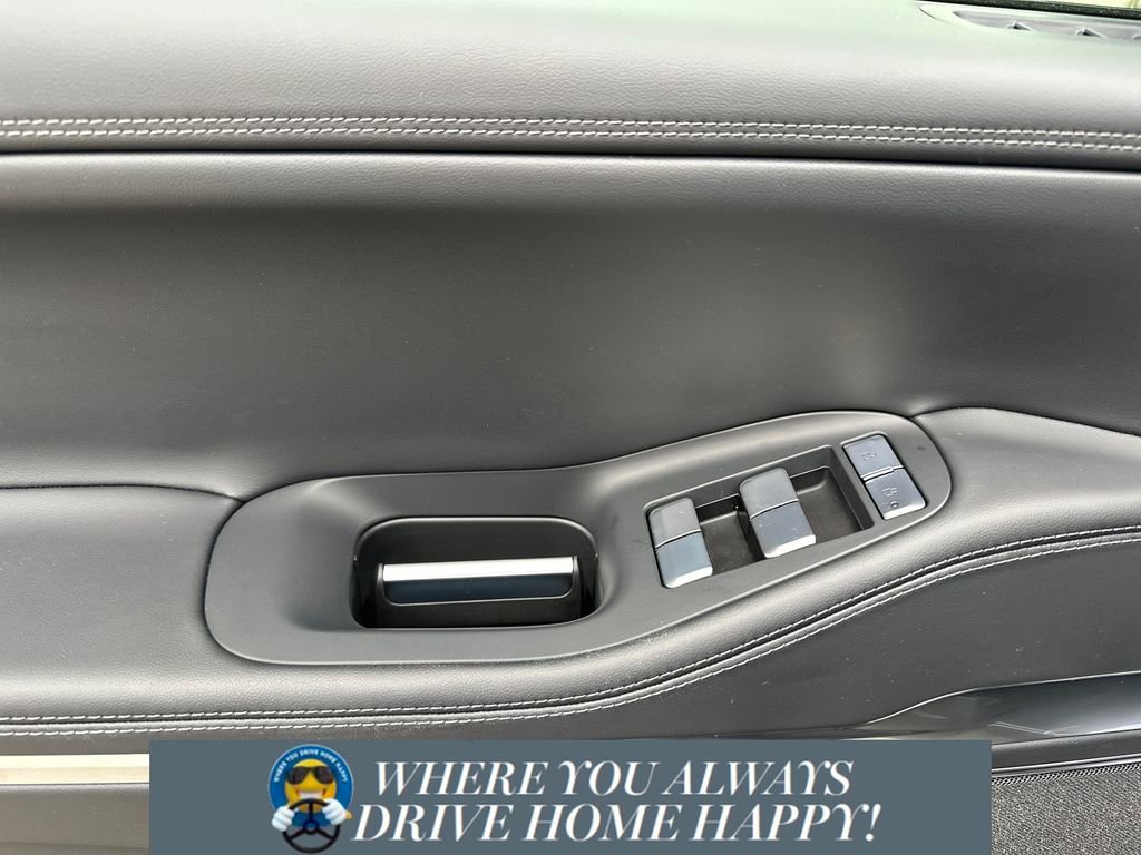 New 2025 Lincoln Navigator Reserve w/ Jet Appearance Package image 10