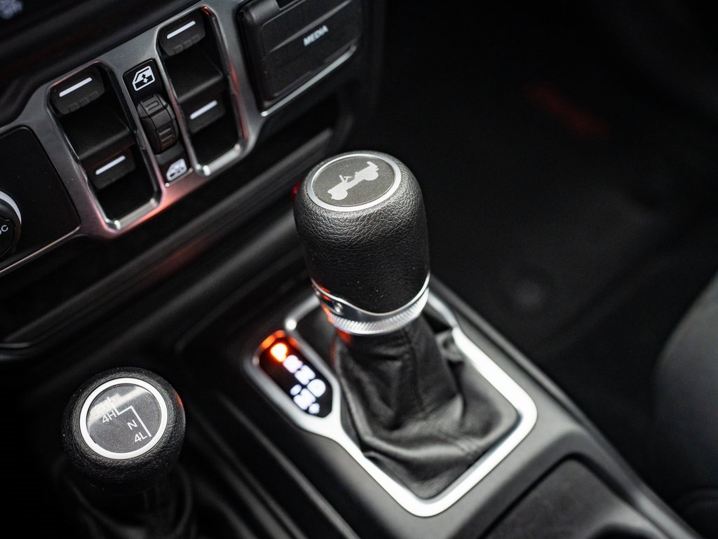 Used 2021 Jeep Wrangler Unlimited Sport image 23