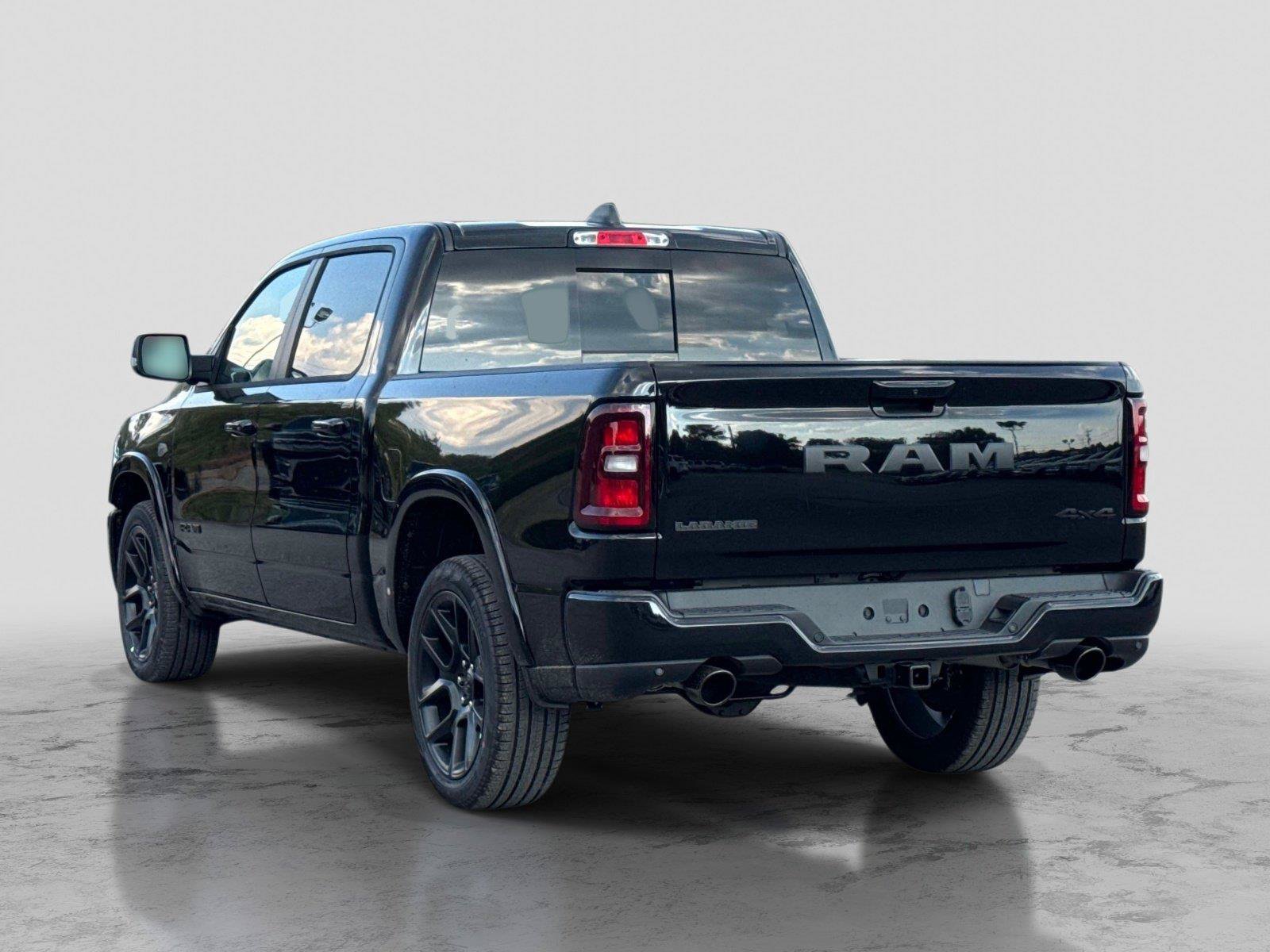 New 2027 RAM 1500 Laramie w/ Night Edition AWD/4WD image 7
