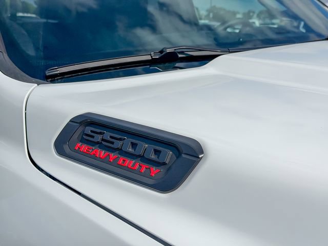 New 2026 RAM 5500 Tradesman AWD/4WD image 6
