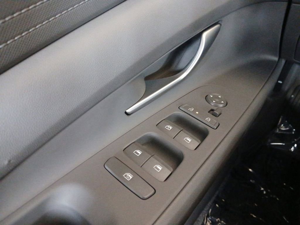Used 2024 Hyundai Elantra SEL FWD image 20