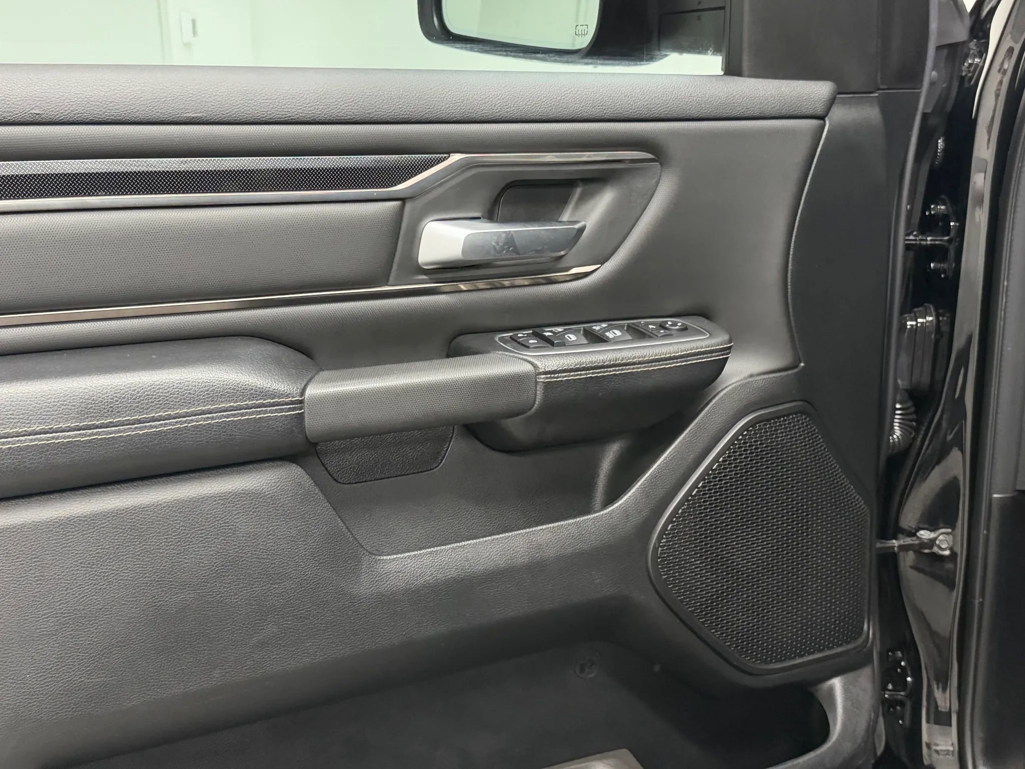 Used 2019 RAM 1500 Sport w/ Level 2 Equipment Group AWD/4WD image 20