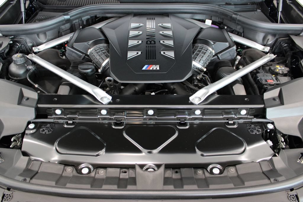 New 2027 BMW X7 M60i AWD/4WD image 8