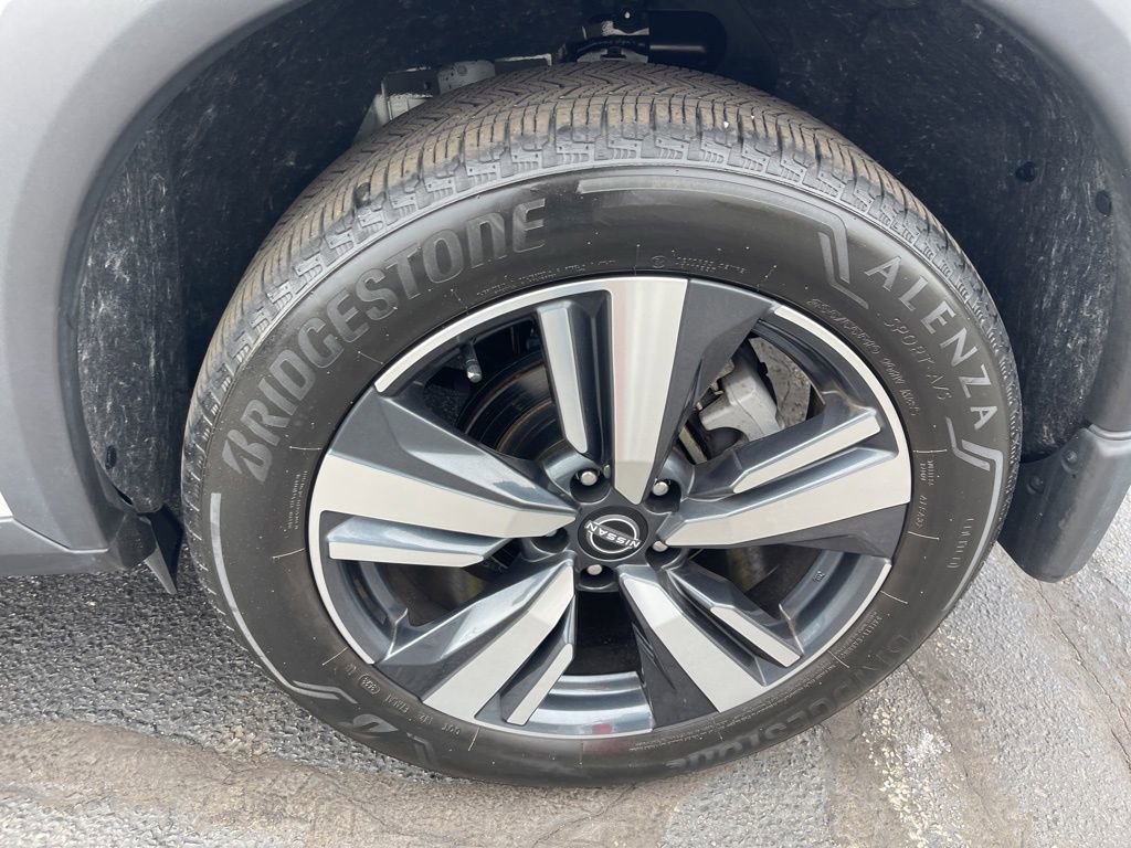 Certified 2023 Nissan Rogue SL w/ SL Premium Package image 30
