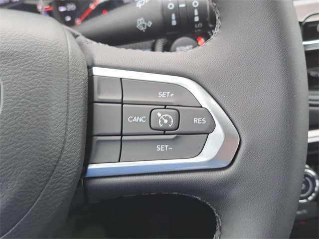 New 2026 Jeep Compass Latitude image 22