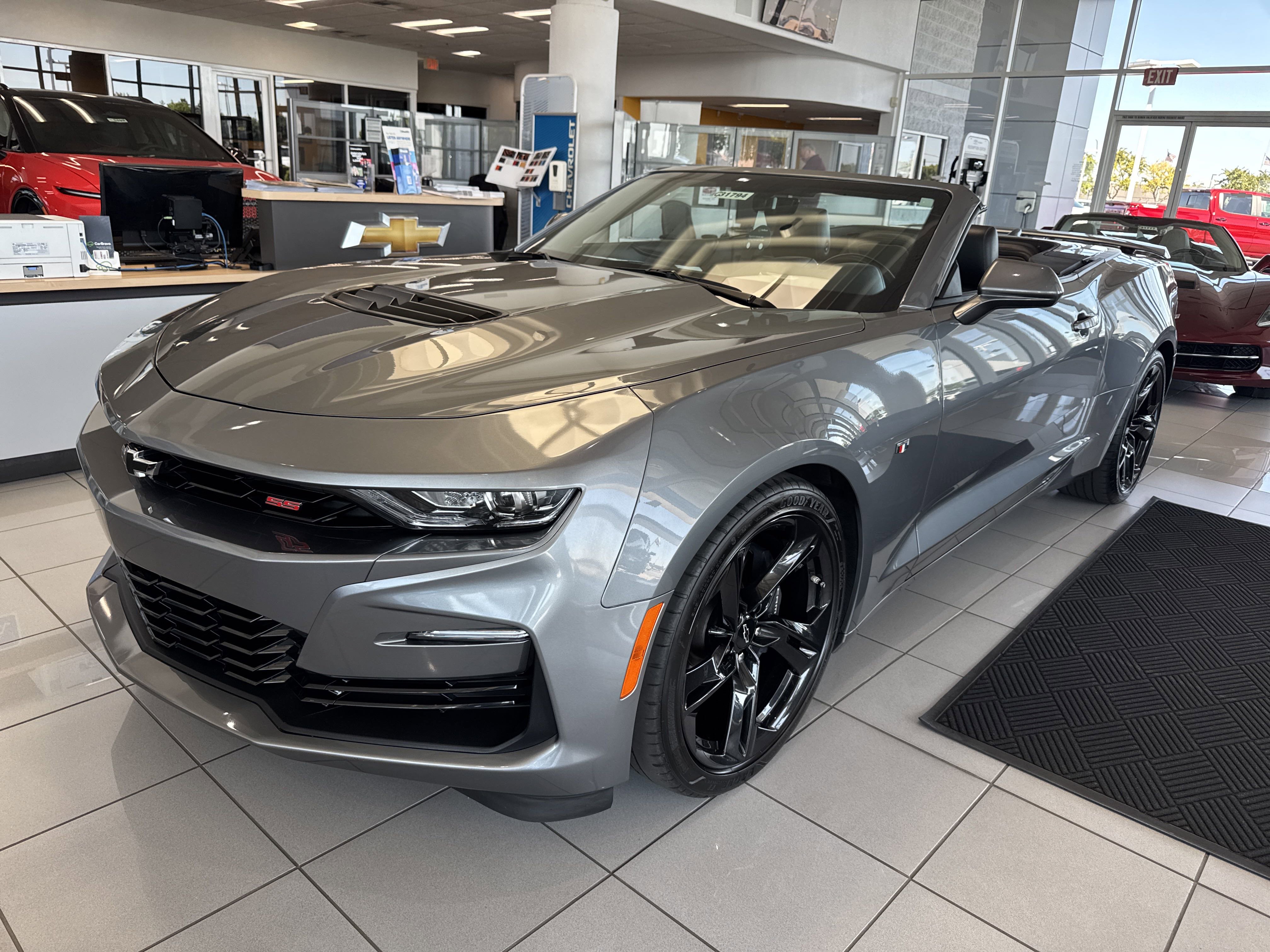 Certified 2020 Chevrolet Camaro SS image 2