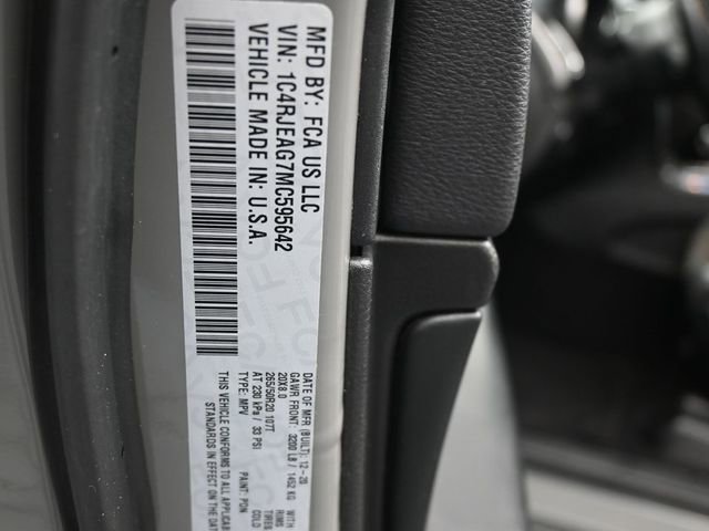 Used 2021 Jeep Grand Cherokee Laredo X image 20