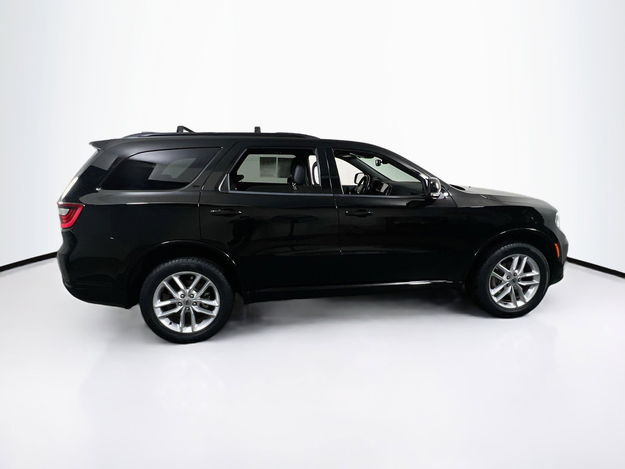 Used 2022 Dodge Durango GT image 4