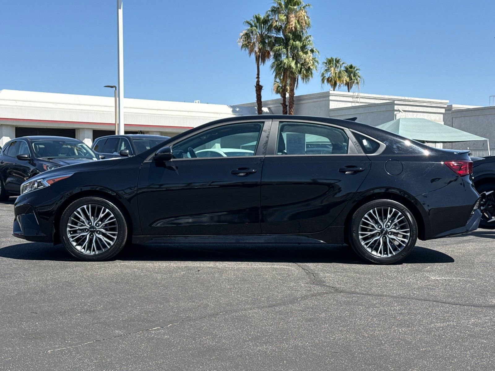 Used 2024 Kia Forte GT-Line w/ GT-Line Premium Package FWD image 6
