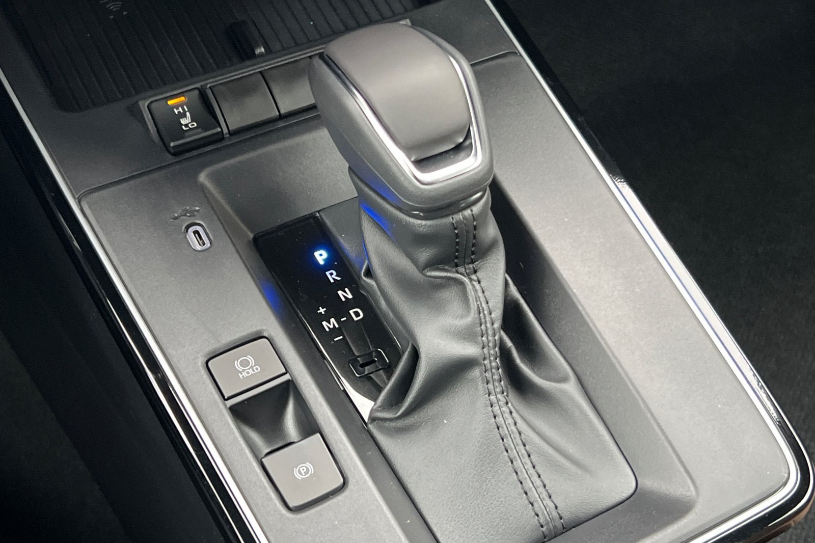 New 2026 Toyota Corolla Cross XLE w/ Convenience Package FWD image 19