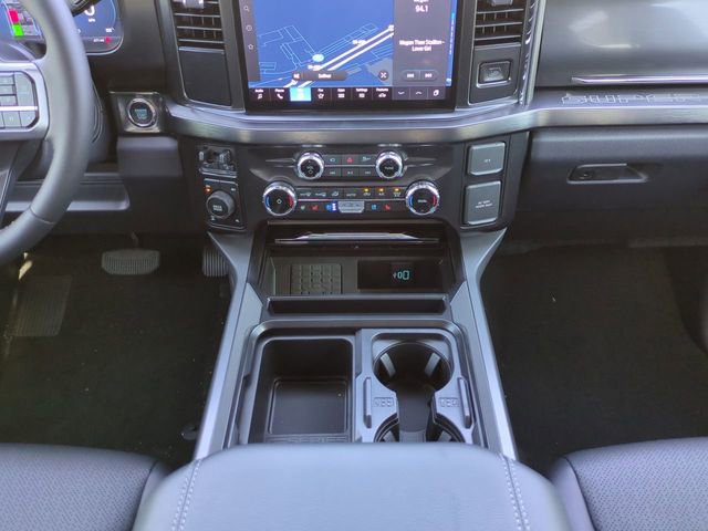 New 2026 Ford F250 Lariat w/ Black Appearance Package image 18