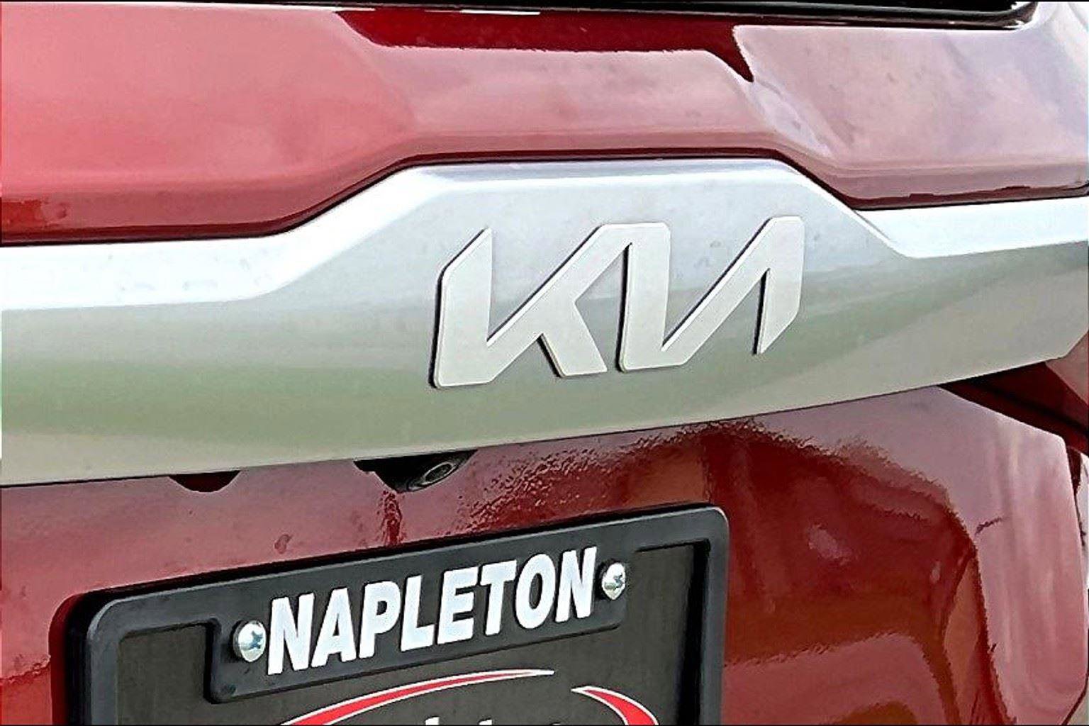 Used 2023 Kia Seltos Nightfall Edition image 8