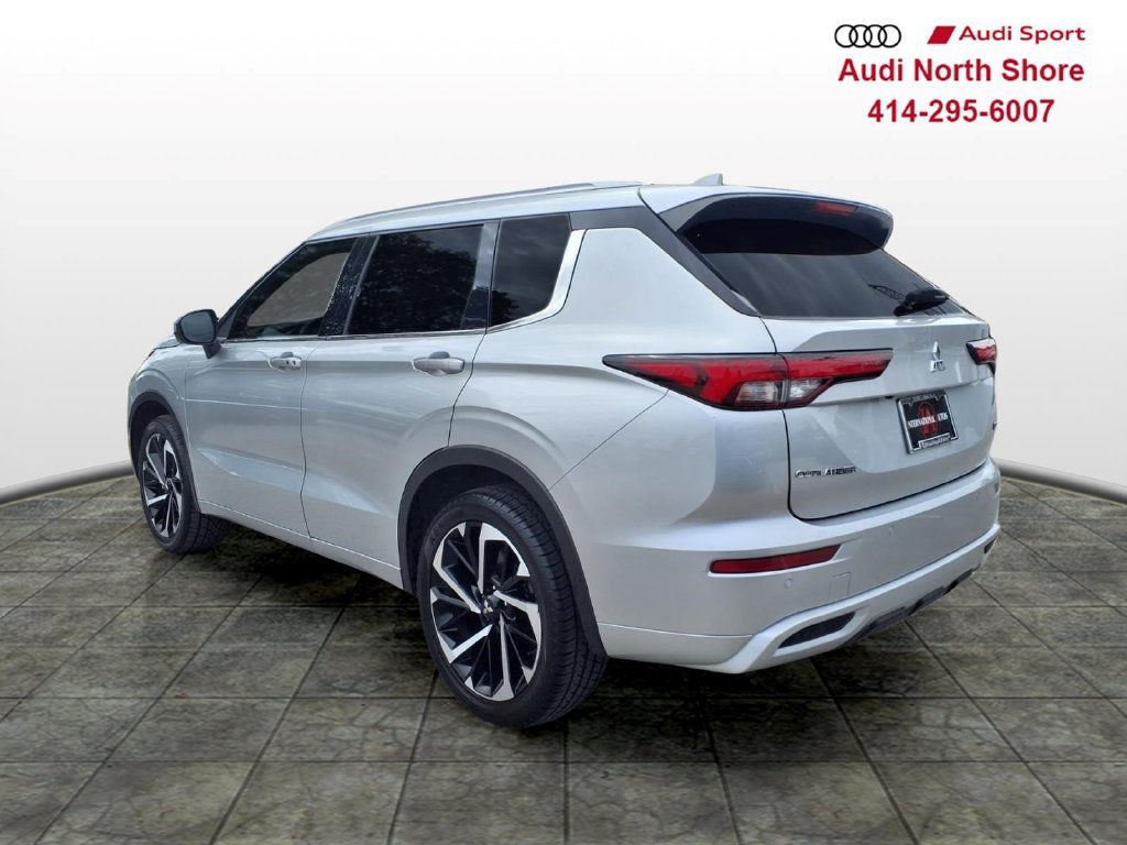 Used 2022 Mitsubishi Outlander SEL AWD/4WD image 4