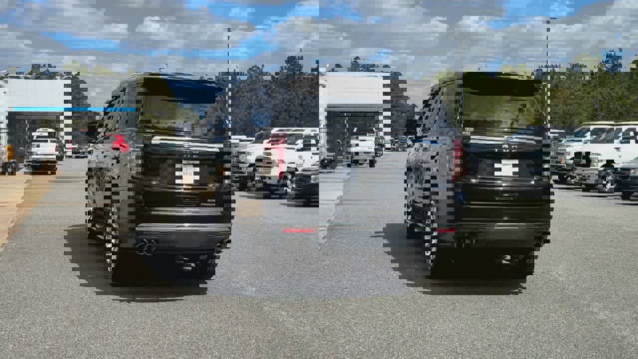 Used 2021 Chevrolet Tahoe Premier w/ Premium Package image 7