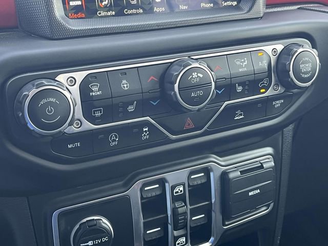 Used 2023 Jeep Gladiator Rubicon w/ Cold Weather Group image 31