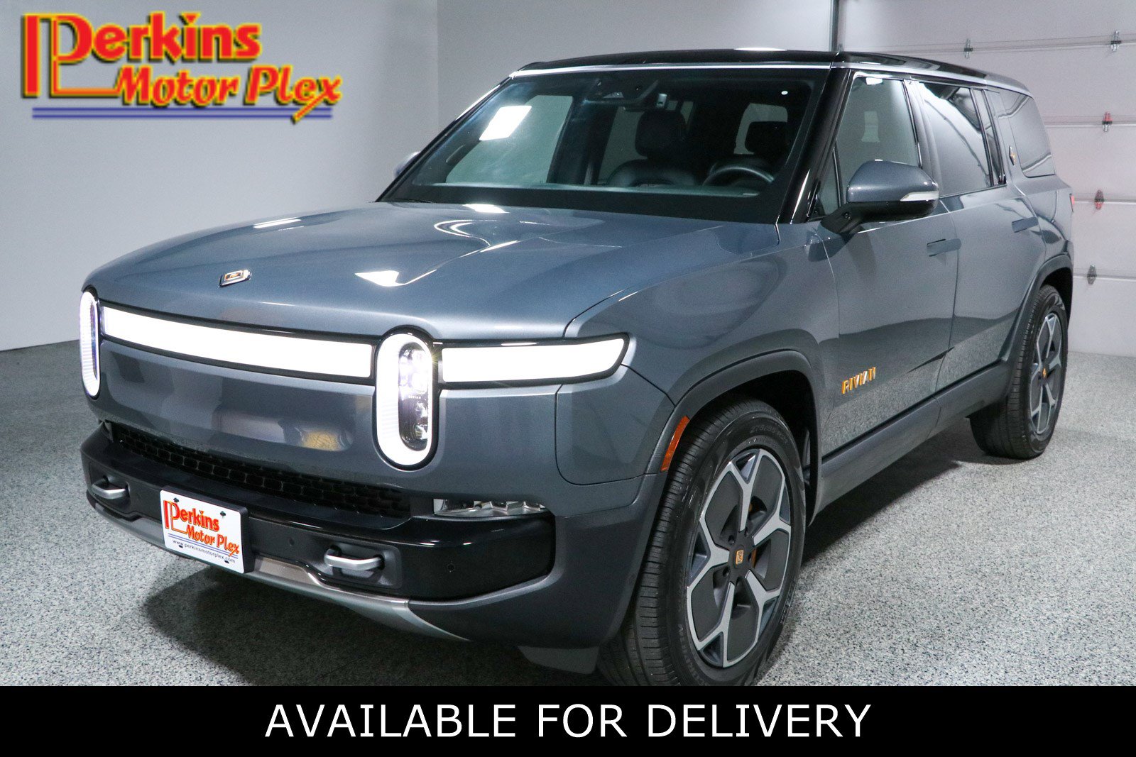 Used 2024 Rivian R1S Adventure