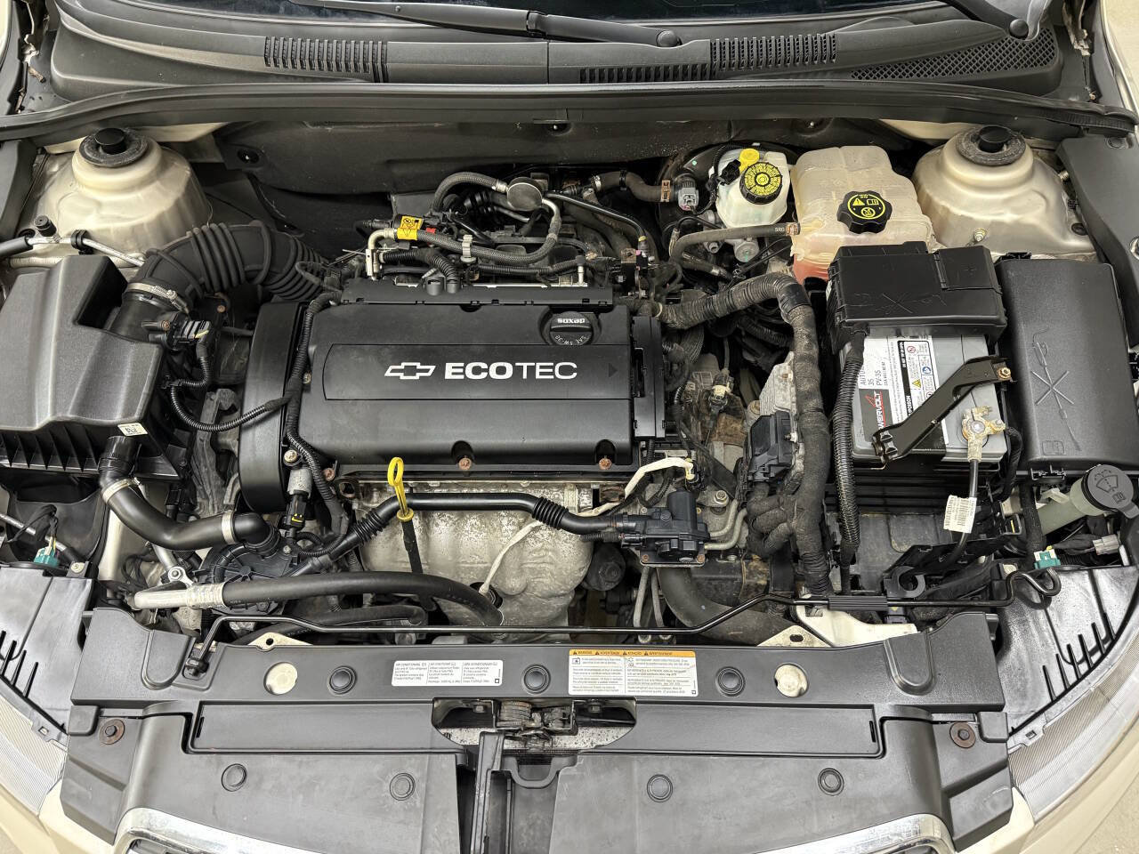 Used 2014 Chevrolet Cruze LS FWD image 7