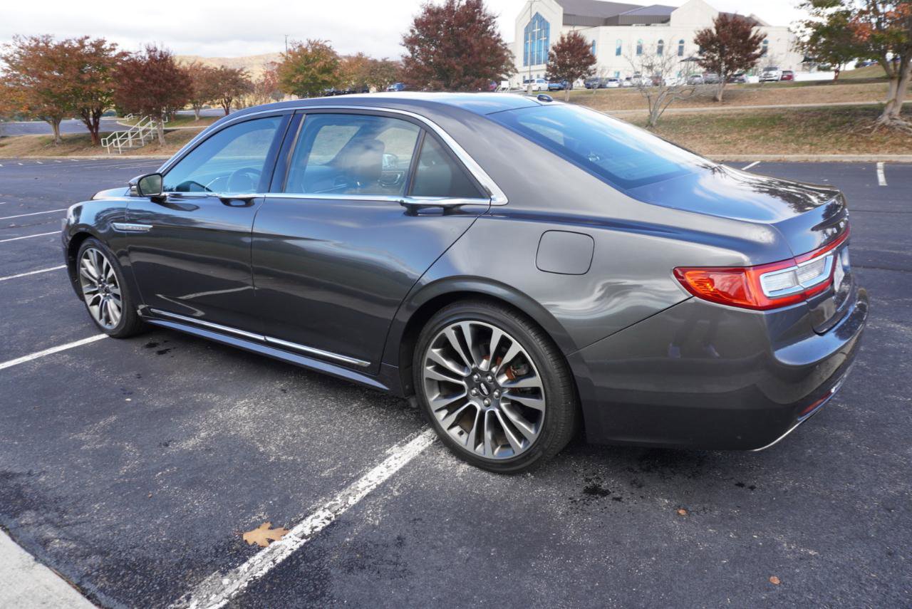 Used 2017 Lincoln Continental Select FWD image 8