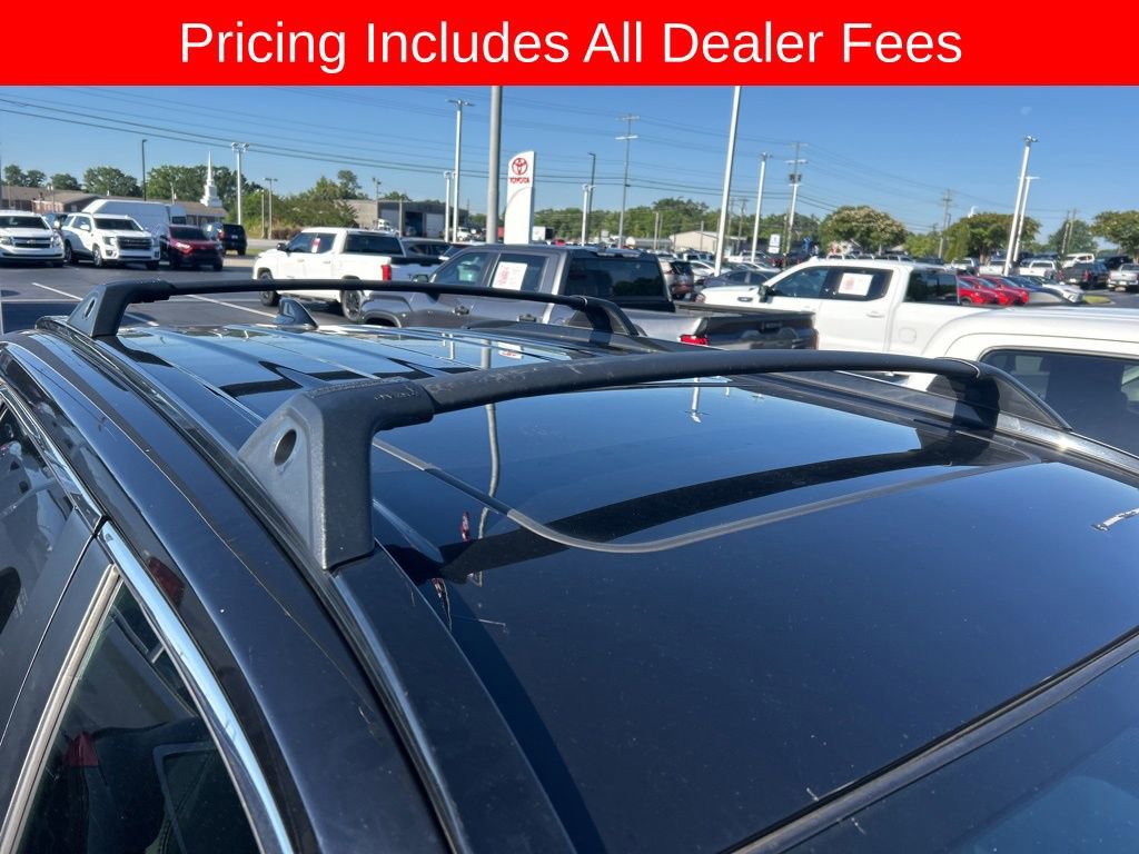 Used 2021 Toyota RAV4 XSE w/ XSE Grade Weather Package AWD/4WD image 3