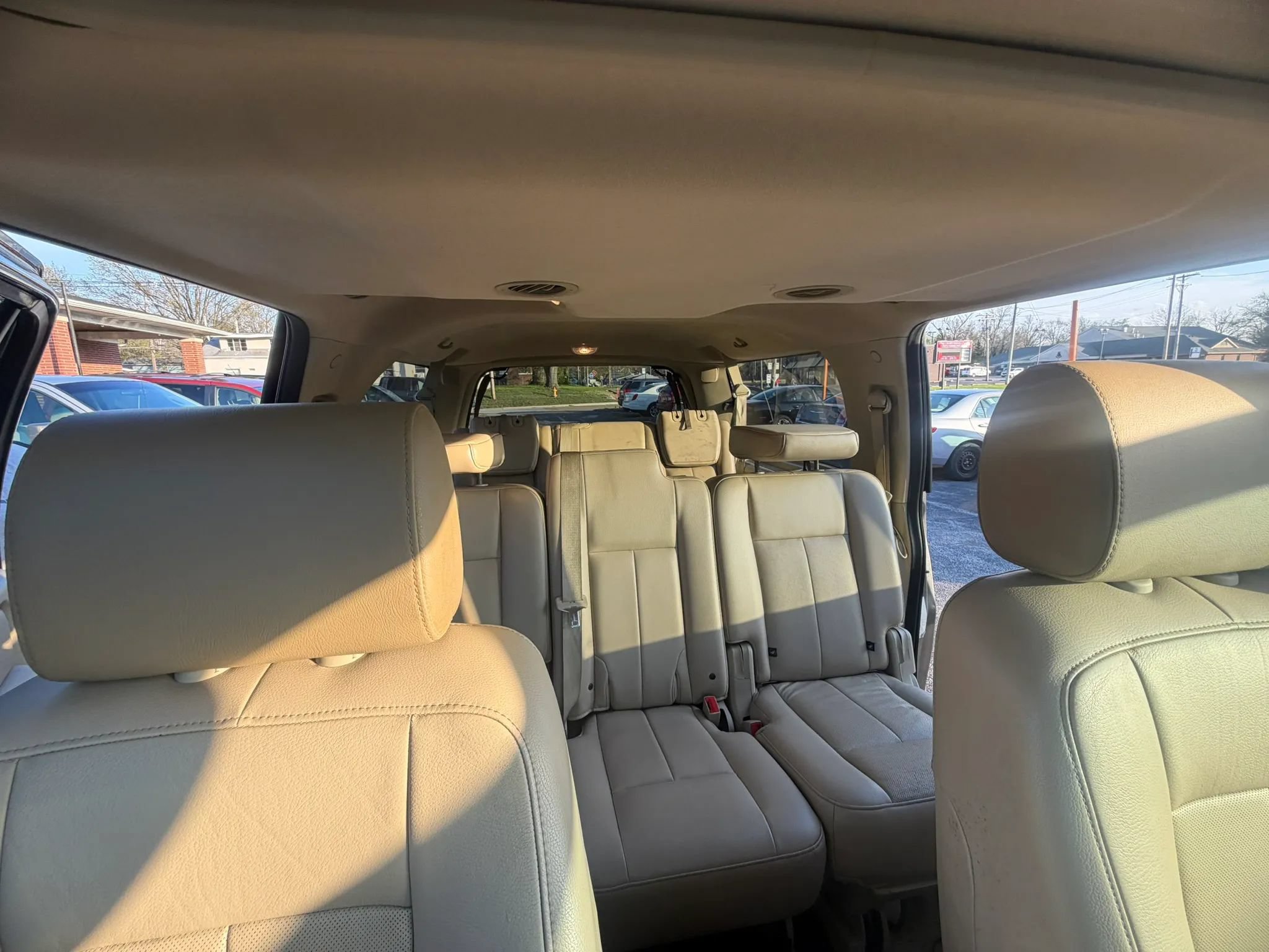 Used 2015 Ford Expedition Max Limited AWD/4WD image 13