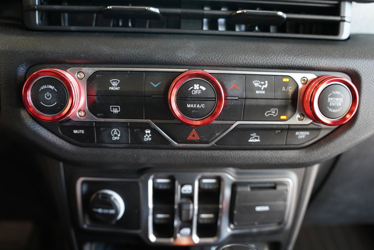 Used 2024 Jeep Gladiator Sport AWD/4WD image 21