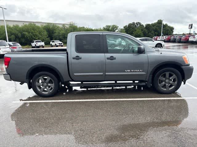Used 2015 Nissan Titan SV w/ SV Value Truck Package RWD image 6