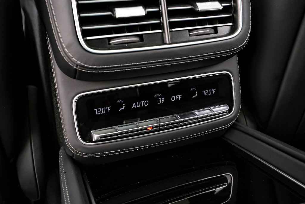 Used 2024 Mercedes-Benz Maybach GLS 600 4MATIC image 47