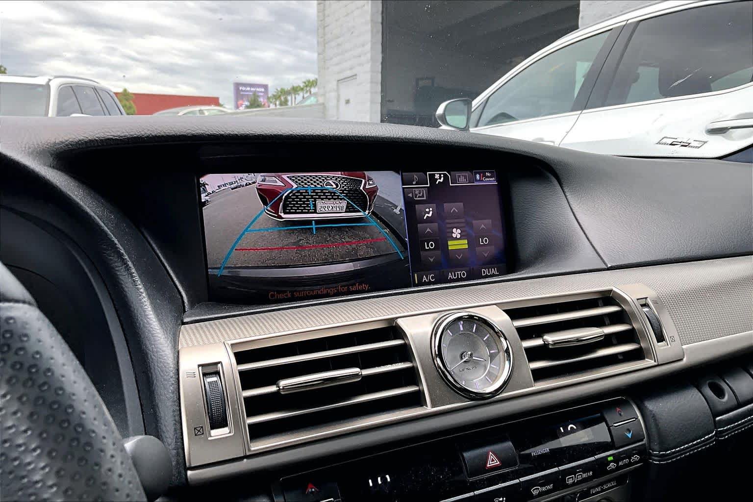 Used 2014 Lexus LS 460 w/ F Sport Package RWD image 34