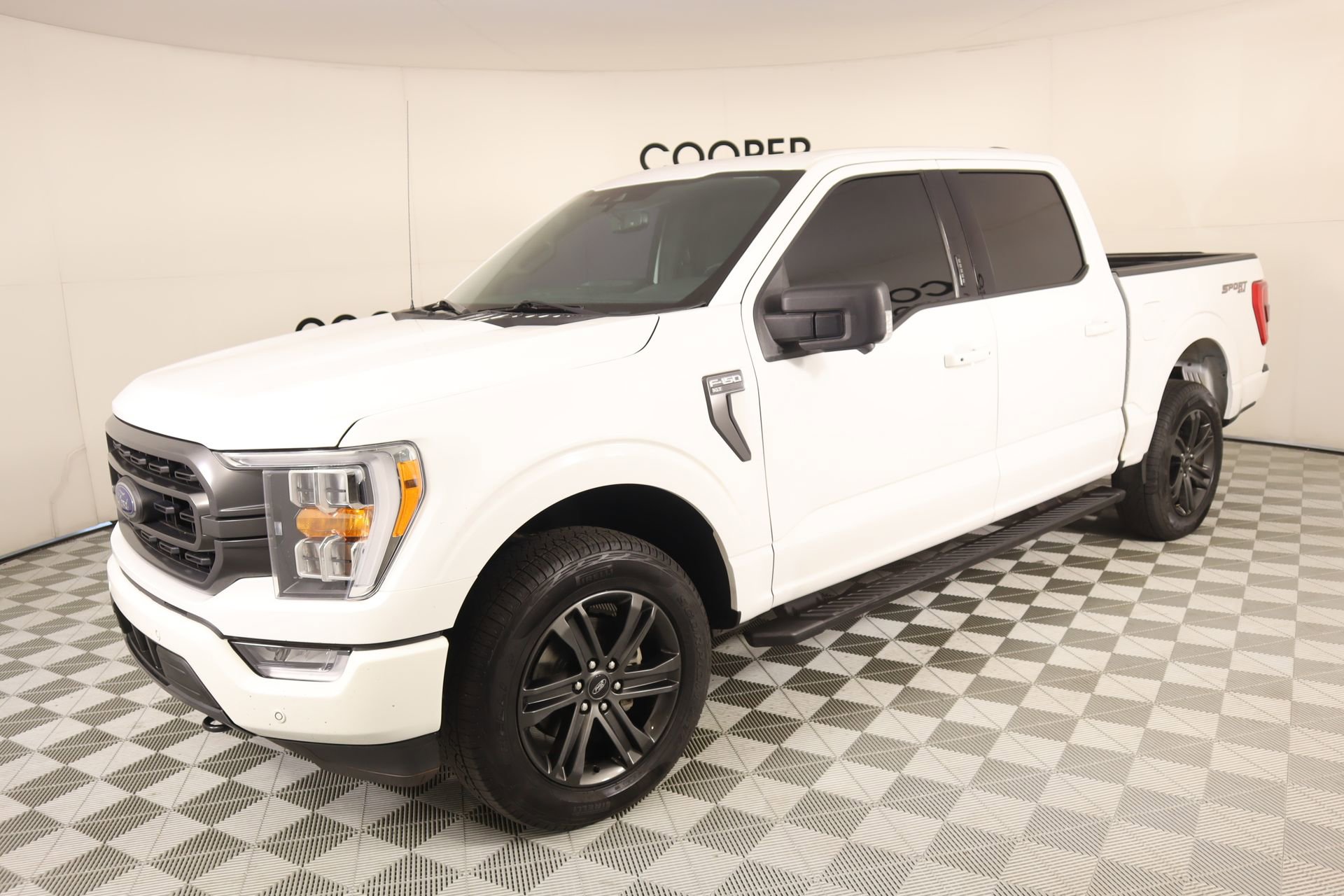 Used 2021 Ford F150 XLT w/ Equipment Group 302A High image 12