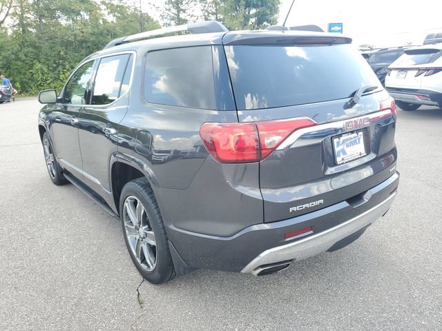Used 2018 GMC Acadia Denali w/ Technology Package AWD/4WD image 3
