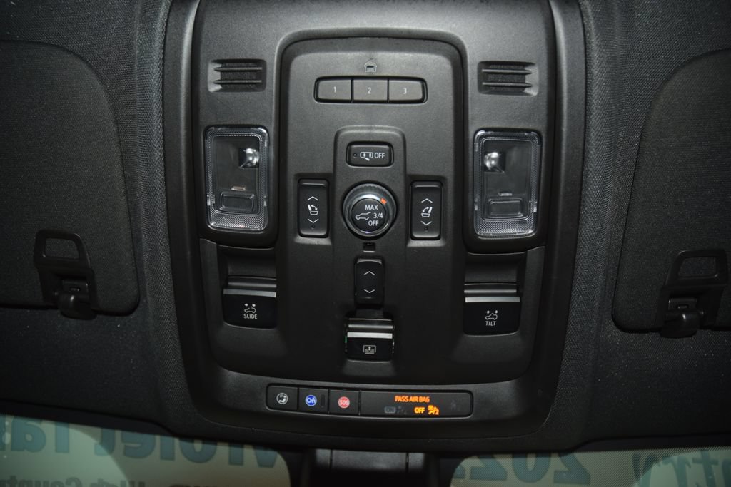 Used 2022 Chevrolet Tahoe High Country AWD/4WD image 51