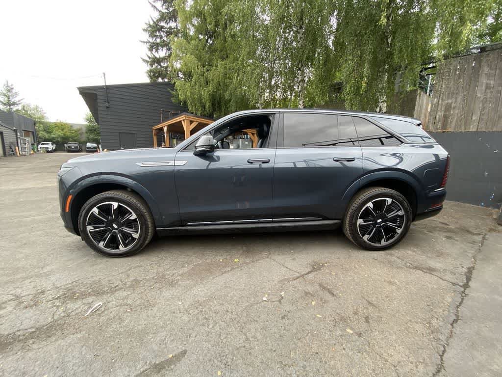 Certified 2026 Cadillac Escalade IQ Sport 2 AWD/4WD image 3