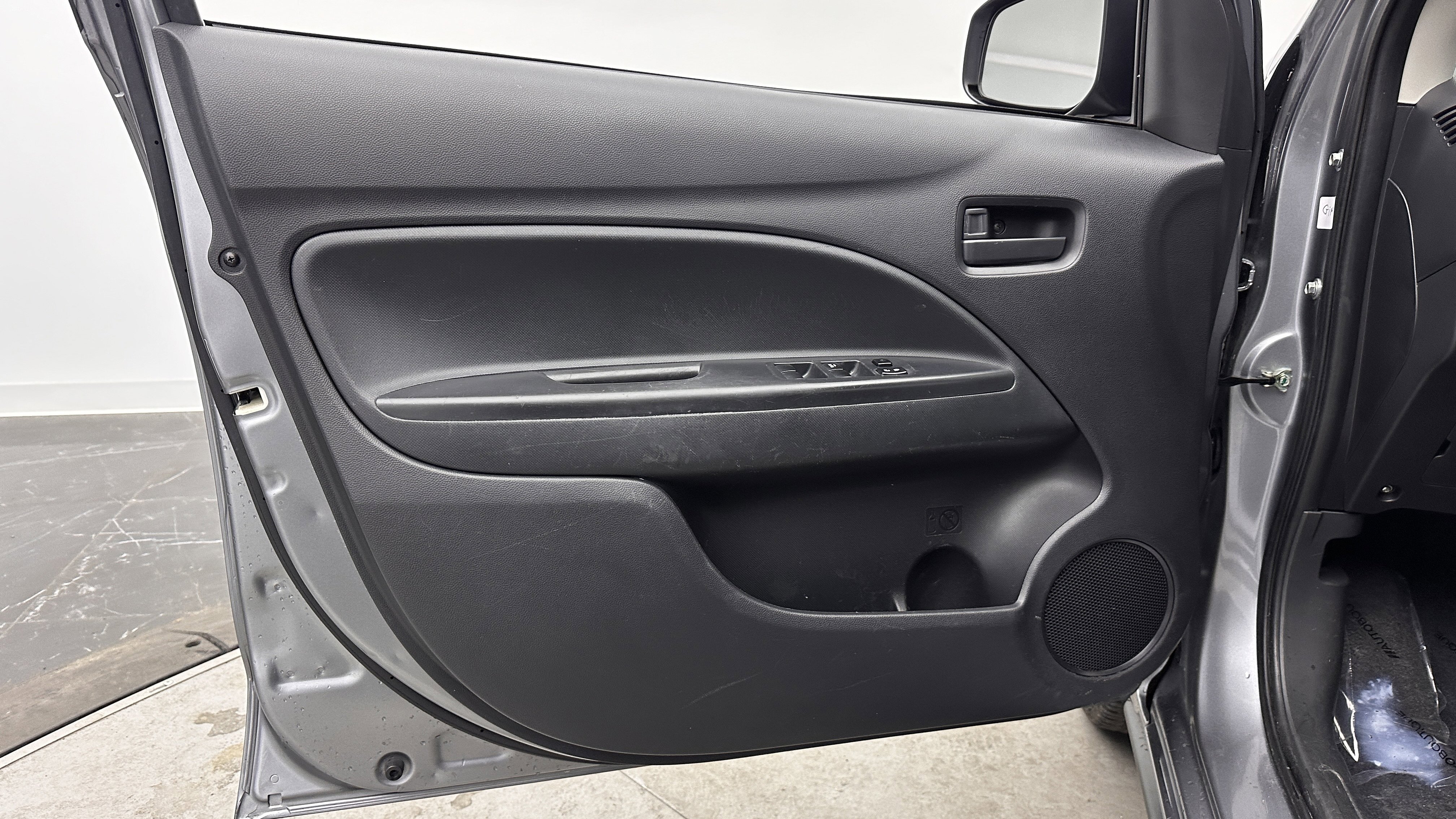 Used 2023 Mitsubishi Mirage ES image 10