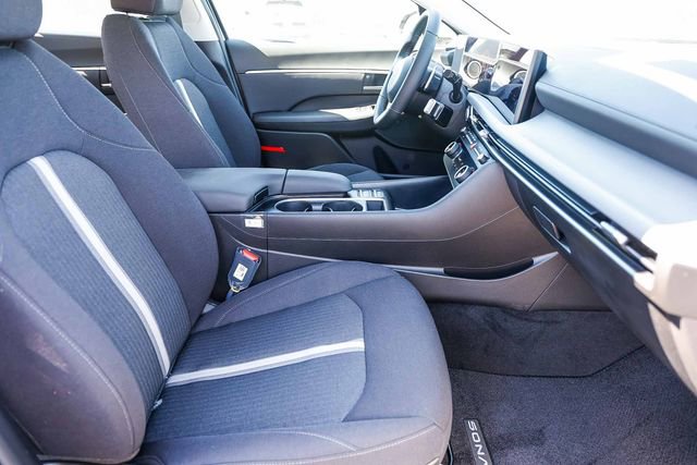 New 2026 Hyundai Sonata SEL FWD image 19