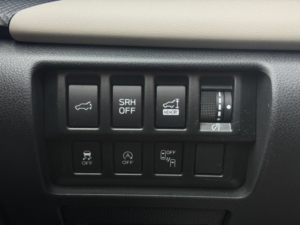 Used 2024 Subaru Forester Limited AWD/4WD image 24