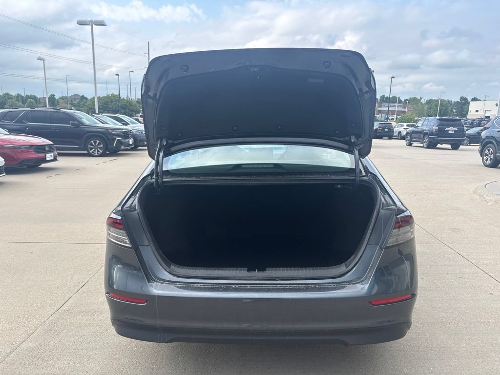 Used 2023 Honda Accord LX image 35