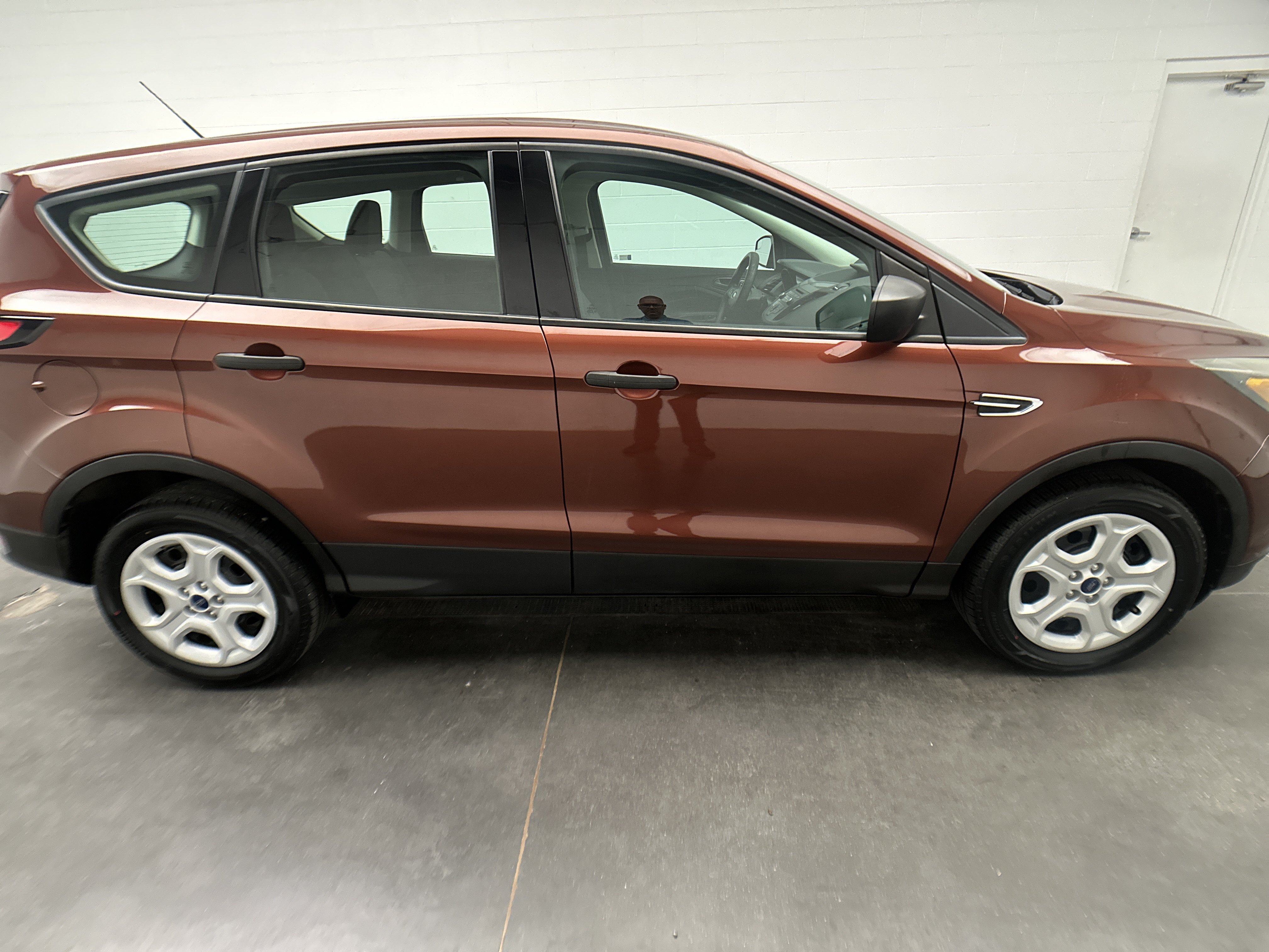 Used 2018 Ford Escape S FWD image 9